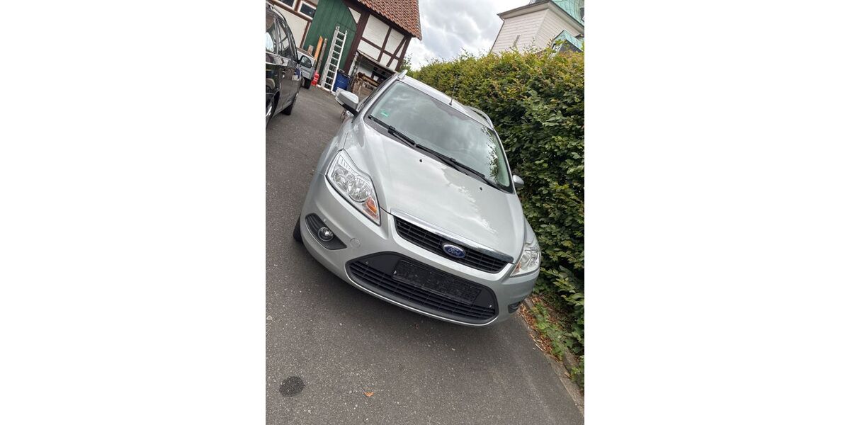 Ford Focus 205.000 km 2.350 &euro; Bad Harzburg 38667