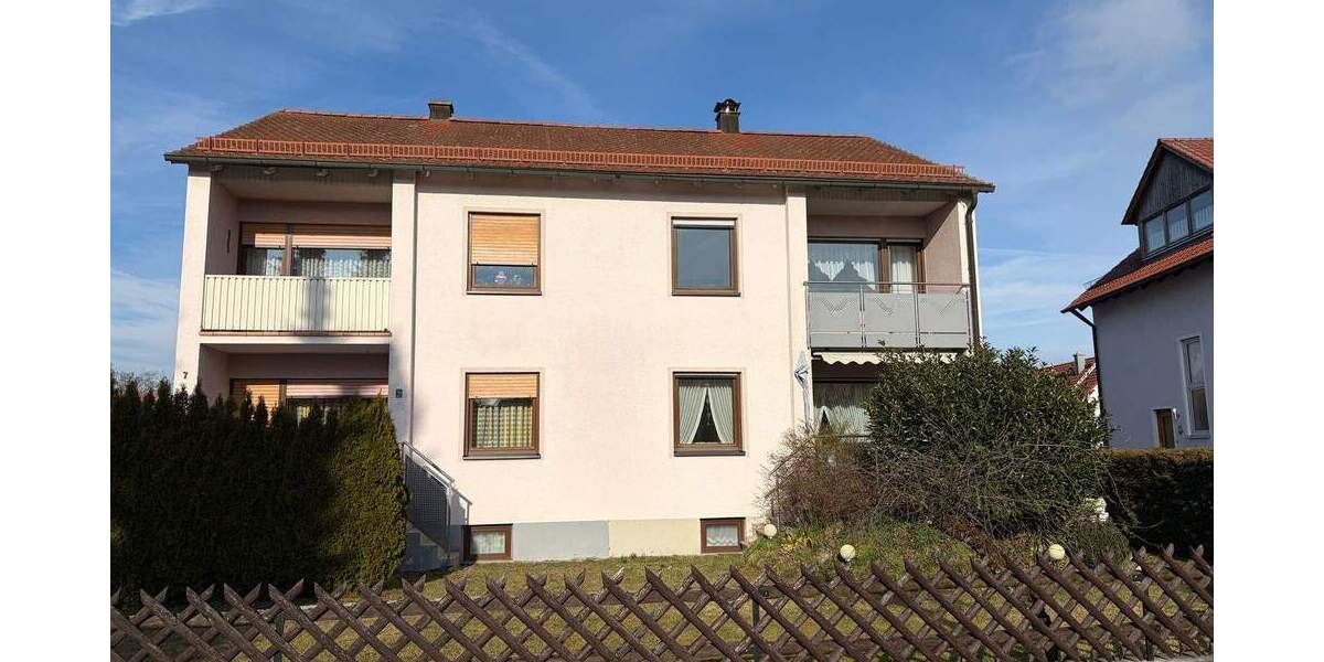 Doppelhaushälfte Neumarkt in der Oberpfalz Stauf - 4 Zimmer, 107 m&sup2;, 320.000&euro; | Angebot:25361079