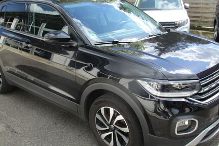 VW T-Cross 19.936 km 18.240 &euro; Wesselburen 25764