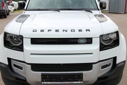 Land Rover Defender D240 2.0 SE AWD LED+AHK+PANO+MEMORY+ACC 72.263 km 43.911 &euro; Hagenow 19230