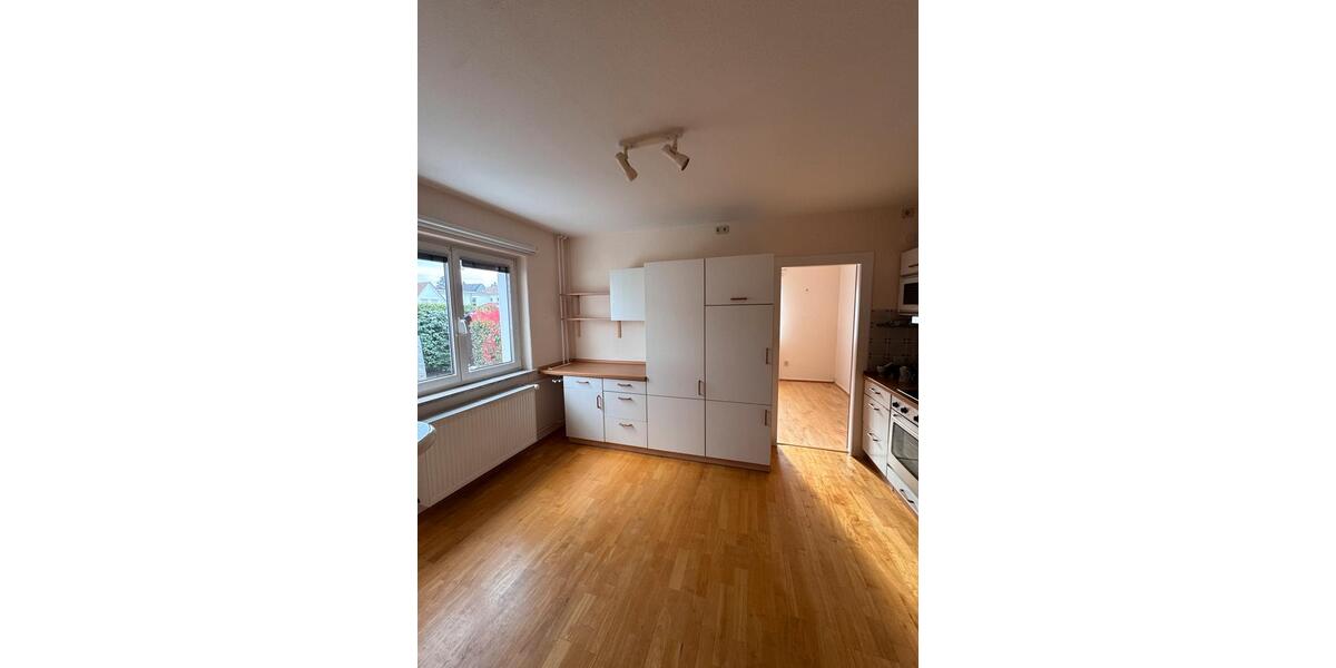 Doppelhaushälfte Wiesbaden Schierstein - 2 Zimmer, 85 m&sup2;, 1.500&euro; | Angebot:26035821