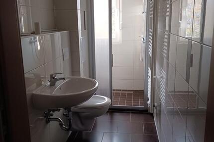 renovierte 3 Raum Wohnung mit Dusche 3 zimmer