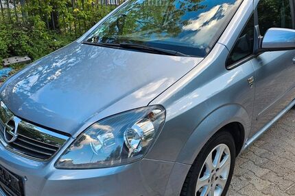 Opel Zafira 139.000 km 5.490 &euro; Berlin 13353