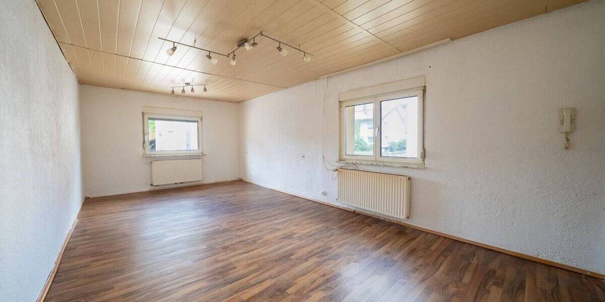 Einfamilienhaus Eppingen Adelshofen - 6 Zimmer, 103 m&sup2;, 230.000&euro; | Angebot:26569944