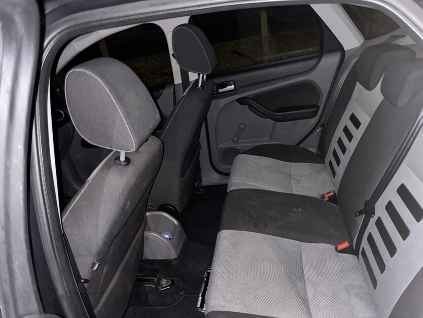 Ford Focus 180.000 km 2.000 € Peine 31224