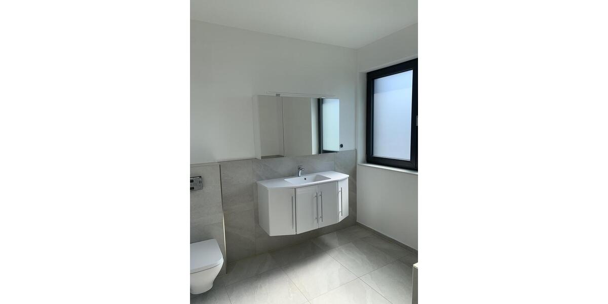 Reihenhaus Willich - 4 Zimmer, 172 m&sup2;, 1.989&euro; | Angebot:24816553