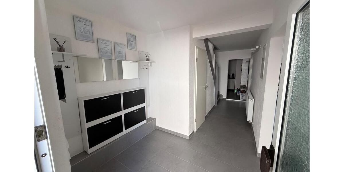 Einfamilienhaus Höchst im Odenwald - 7 Zimmer, 224 m&sup2;, 320.000&euro; | Angebot:26404783