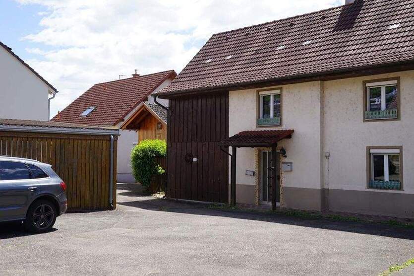 Bauernhaus mit Herz u. Potential. Paradies für Familien in Hauingen 4 zimmer