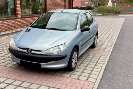 Peugeot 206 120.000 km 890 &euro; Zossen 15806