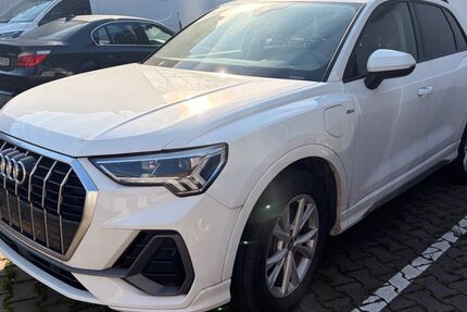 Audi Q3 236.000 km 19.800 &euro; Duisburg 47137