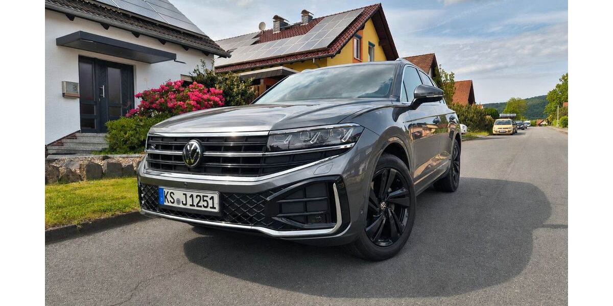 VW Touareg 23.000 km 76.000 &euro; Schauenburg 34270