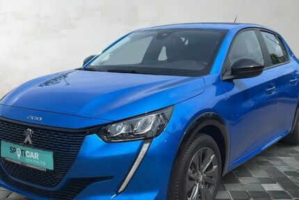 Peugeot 208 28.200 km 17.490 &euro; Nürnberg OT Schweinau 90439