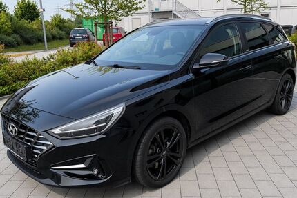 Hyundai i30 178.000 km 8.990 &euro; Neuching 85467