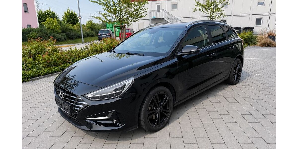 Hyundai i30 178.000 km 9.900 &euro; Neuching 85467