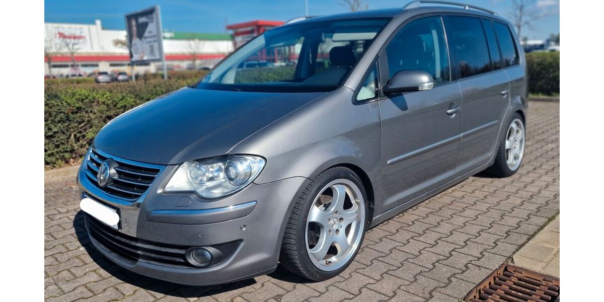 VW Touran 185.810 km 5.900 &euro; Eisenach 99817