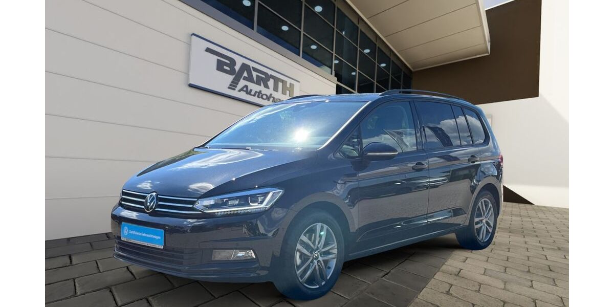 VW Touran 1.050 km 38.990 &euro; Schopfloch 72296