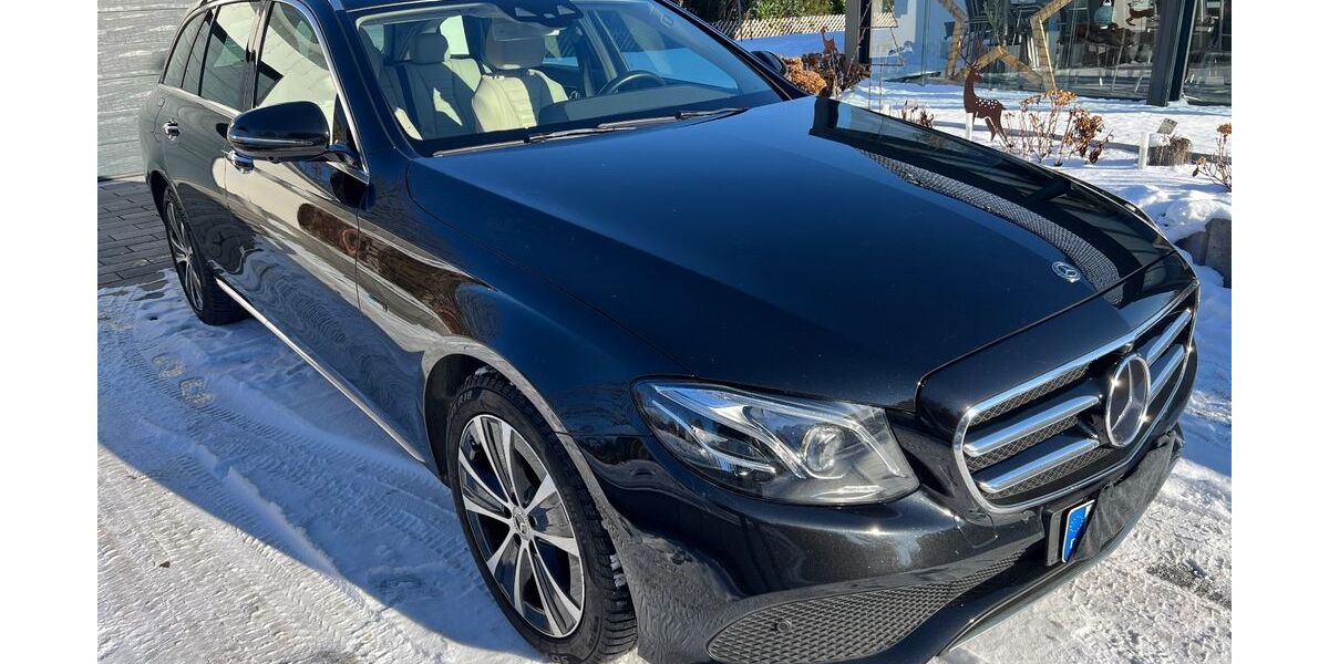 Mercedes-Benz E 300 155.000 km 22.999 &euro; Karlsbad 76307