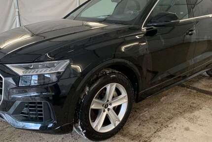 Audi Q8 159.000 km 42.490 &euro; Herges-Hallenberg 98587