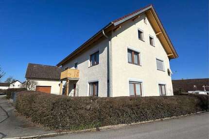 Haus zum Kaufen in Roding 280.000 € 222 m²