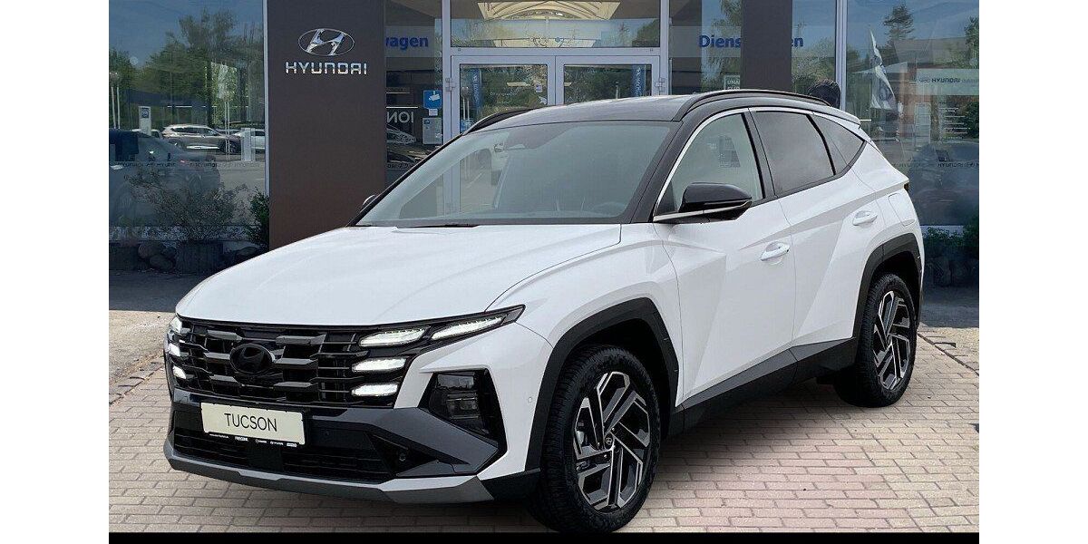 Hyundai TUCSON 4.324 km 38.499 &euro; Leipzig 04178