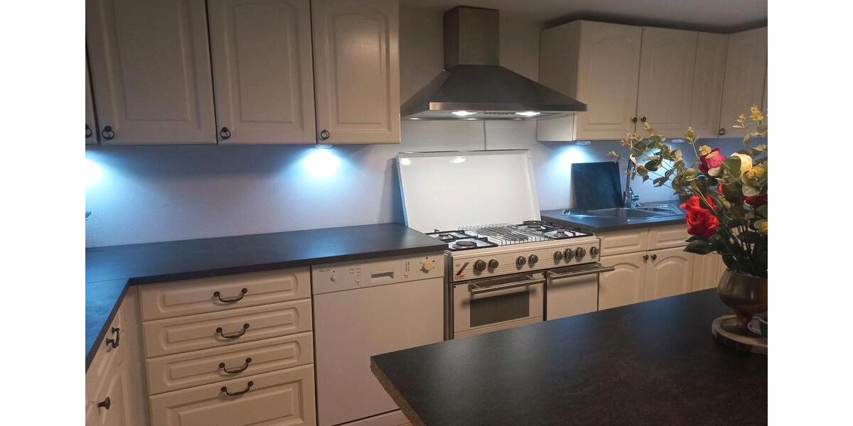 Reihenhaus Wiehl - 6 Zimmer, 150 m&sup2;, 180.000&euro; | Angebot:26156608