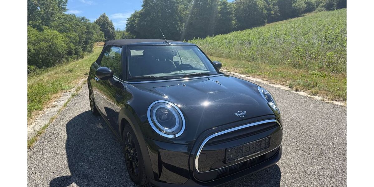 Mini Cooper Cabrio 46.500 km 21.999 &euro; Igersheim 97999