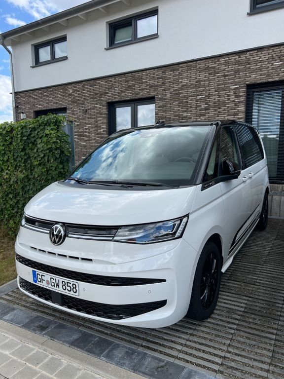 VW T7 Multivan 28.900 km 54.500 € Jembke 38477