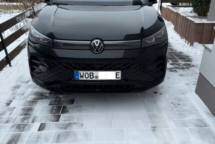 VW Tiguan 13.500 km 55.400 &euro; Wolfsburg 38448