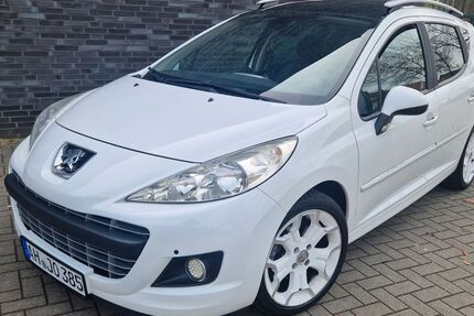 Peugeot 207 109.800 km 3.650 &euro; ahaus 48683