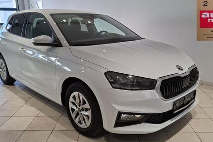Skoda Fabia 5.926 km 18.698 &euro; Frohburg 04654