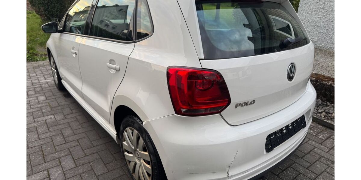 VW Polo 221.000 km 3.999 &euro; Schmallenberg 57392