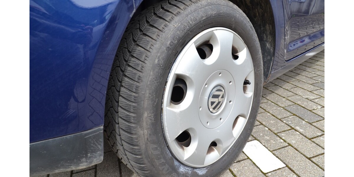 VW Touran 223.000 km 2.700 &euro; Mosbach 74821