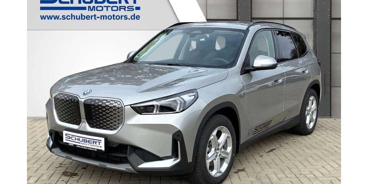 BMW iX1 5.100 km 48.800 &euro; Gifhorn 38518