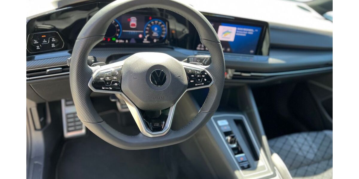 VW Golf 43.438 km 25.690 &euro; Limburgerhof 67117