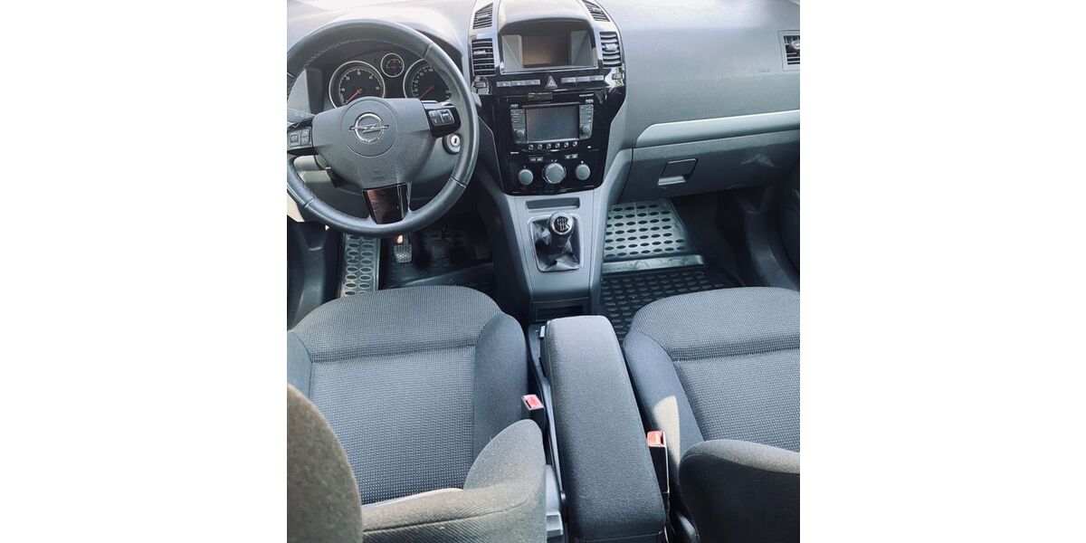 Opel Zafira 166.000 km 5.900 &euro; Vettweiss 52391