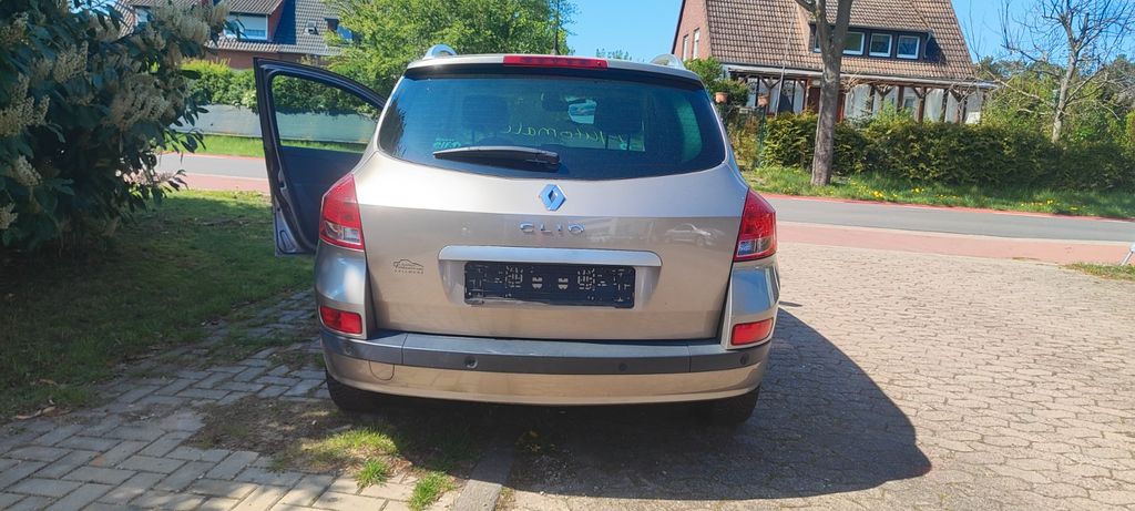 Renault Clio 188.600 km 3.899 &euro; Neustadt am Rübenberge 31535