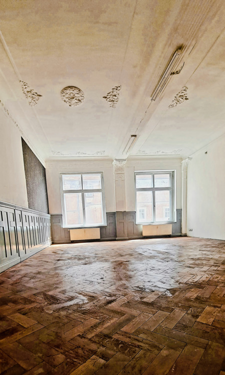Repräsentatives Altbau-Mehrfamilienhaus im Herzen von Arnstadt - Historie trifft Potenzial