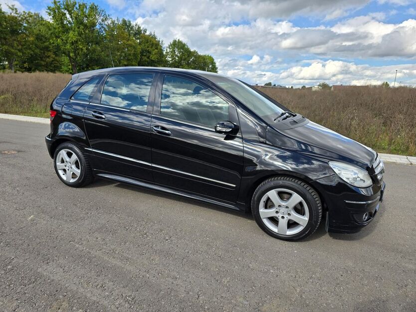 B 200