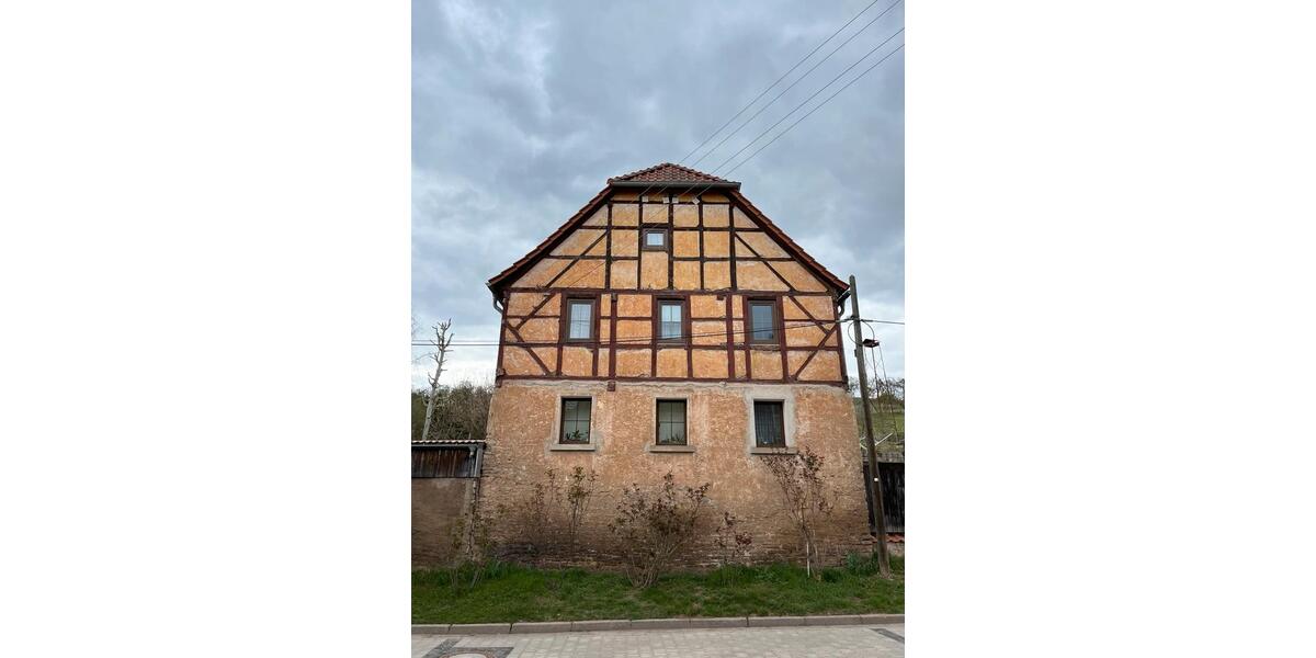 Einfamilienhaus Südharz - 7 Zimmer, 160 m&sup2;, 120.000&euro; | Angebot:26888653
