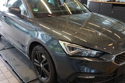 Seat Leon 99.999 km 19.950 &euro; Goslar 38644