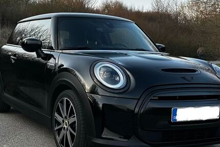 Mini Cooper SE 28.100 km 19.900 &euro; Malsfeld 34323