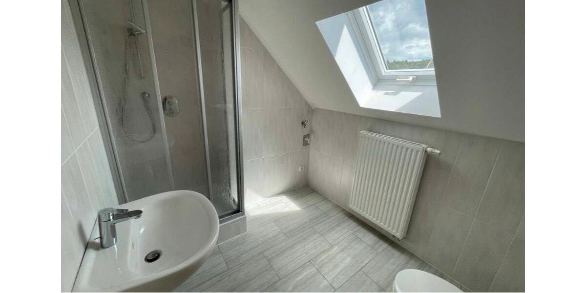 Einfamilienhaus Moosbach - 9 Zimmer, 180 m&sup2;, 550.000&euro; | Angebot:26795902