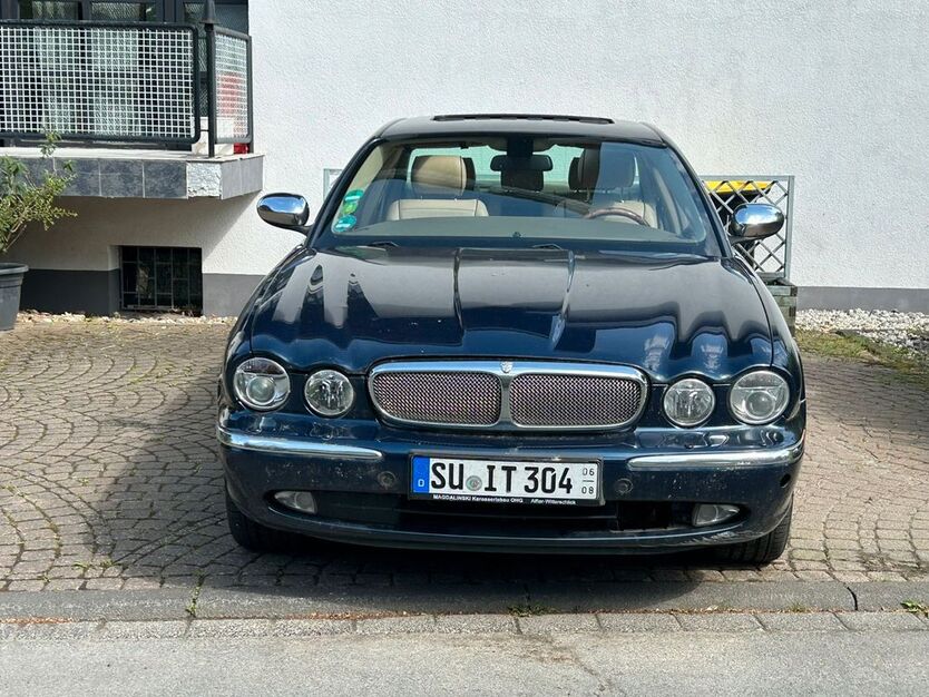 Jaguar XJ6 270.000 km 2.000 € Much 53804