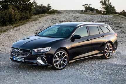 Opel Insignia 73.500 km 22.600 &euro; Paderborn 33102