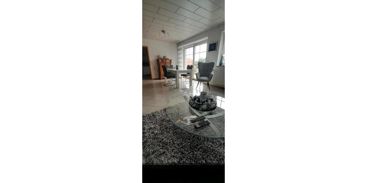 Dachgeschoßwohnung Erwitte - 4 Zimmer, 115 m&sup2;, 750&euro; | Angebot:25221232