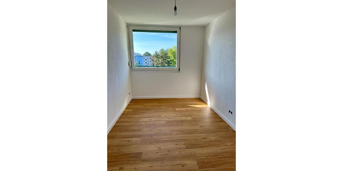 Etagenwohnung Mainz Mombach - 4 Zimmer, 93 m&sup2;, 319.000&euro; | Angebot:26324763
