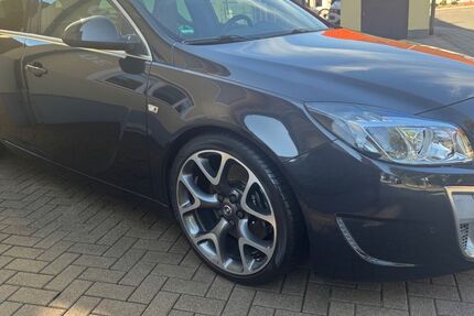 Opel Insignia 140.600 km 10.600 € Stockstadt 63811