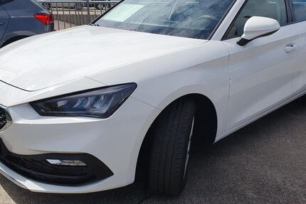 Seat Leon 32.500 km 16.200 € Lossburg 72290