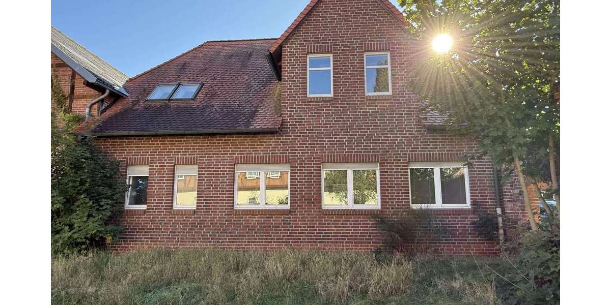Haus zum Kaufen in Beetzendorf 150.000 € 171 m² 6 zimmer