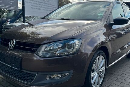 VW Polo 109.801 km 8.999 € LUDWIGSHAFEN AM RHEIN 67071